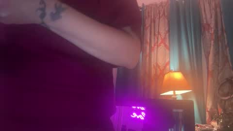 Tori online show from 02-10-26, 01:43