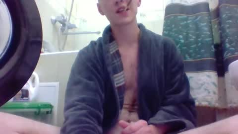 Snapshot of degli_porn chatting on 09-20-25, 07:04 Obscure Itch online show from 09-20-25, 07:04