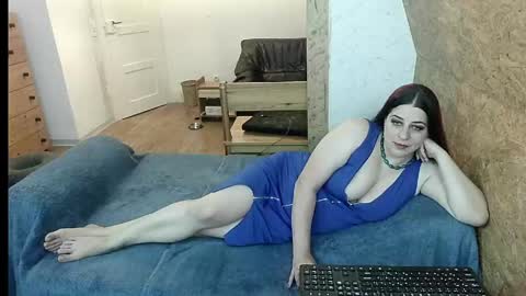Snapshot of deinekatze chatting on 06-08-26, 08:31 deinekatze online show from 06-08-26, 08:31