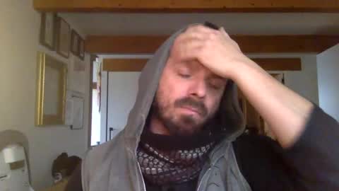 Hermes online show from 02-12-25, 09:42