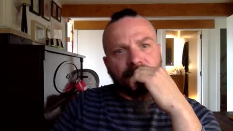 Hermes online show from 04-10-26, 03:39