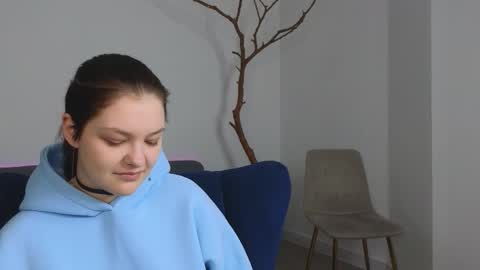 deliaeffy online show from 03-24-26, 12:54