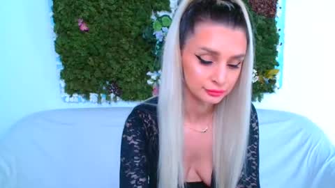 deliciaalove online show from 06-18-26, 06:01