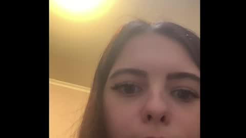 Kiki online show from 04-04-26, 05:32