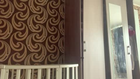 Kiki online show from 04-19-26, 02:05