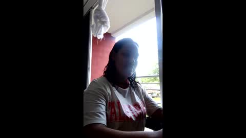 Snapshot of delicious_sarah07 chatting on 05-22-26, 12:22 Sarah online show from 05-22-26, 12:22