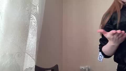 Delivery      online show from 05-04-26, 06:53