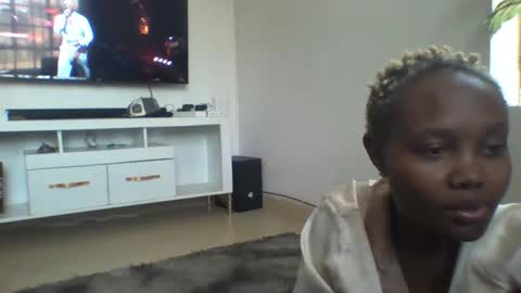 dellarine517299 online show from 02-07-26, 09:46