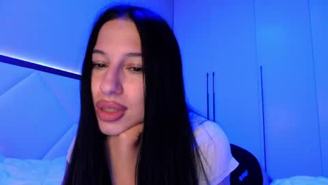 delly_love online show from 05-27-26, 07:33