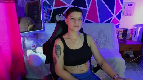 Snapshot of demimoore222 chatting on 04-05-26, 05:54 DEMI online show from 04-05-26, 05:54