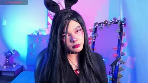 Snapshot of demony_deadboy chatting on 03-25-26, 05:46 Maki online show from 03-25-26, 05:46