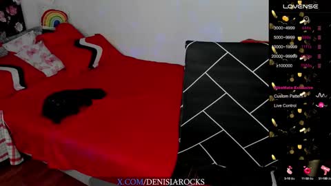 Snapshot of denisiarocks chatting on 09-28-25, 06:57 ---- ---- online show from 09-28-25, 06:57