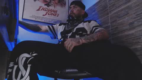 Oliver online show from 03-12-26, 10:27