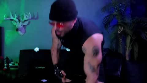 dennis_cox_ online show from 03-12-26, 03:23