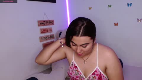 Snapshot of dennis_love_ chatting on 12-10-24, 04:34 rosse online show from 12-10-24, 04:34