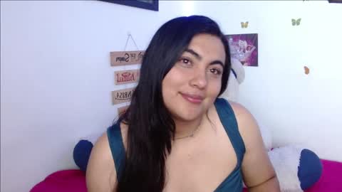 Snapshot of dennis_love_ chatting on 02-13-26, 08:54 rosse online show from 02-13-26, 08:54