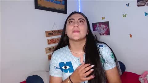 Snapshot of dennis_love_ chatting on 02-17-26, 04:20 rosse online show from 02-17-26, 04:20