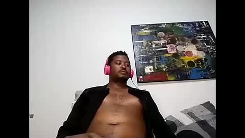 Snapshot of dentzo chatting on 05-31-26, 06:09 mastER blACK online show from 05-31-26, 06:09