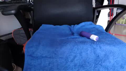 Snapshot of depraved45 chatting on 10-22-25, 08:14 depraved45 online show from 10-22-25, 08:14