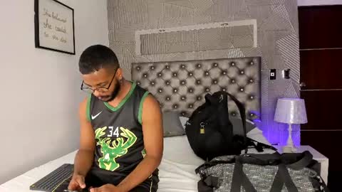 Dereck and Jake online show from 07-11-26, 12:19