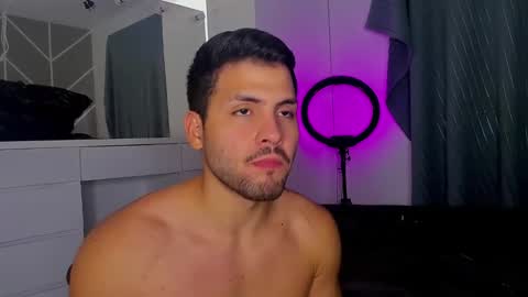 Snapshot of dereckhardd chatting on 01-14-26, 02:12 dereckhardd online show from 01-14-26, 02:12