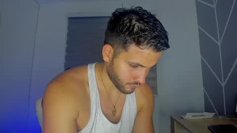 Snapshot of dereckhardd chatting on 04-09-26, 01:16 dereckhardd online show from 04-09-26, 01:16