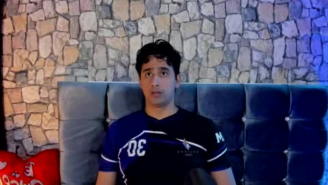 Snapshot of derekk_cute chatting on 01-23-25, 03:05 DEREKK online show from 01-23-25, 03:05