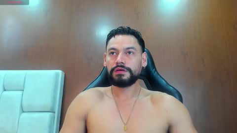 Snapshot of derrybigger_cm chatting on 11-08-25, 05:23 DerryBigger CM online show from 11-08-25, 05:23