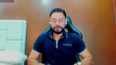 Snapshot of derrybigger_cm chatting on 11-12-25, 02:50 DerryBigger CM online show from 11-12-25, 02:50