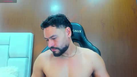 Snapshot of derrybigger_cm chatting on 12-03-25, 05:55 DerryBigger CM online show from 12-03-25, 05:55