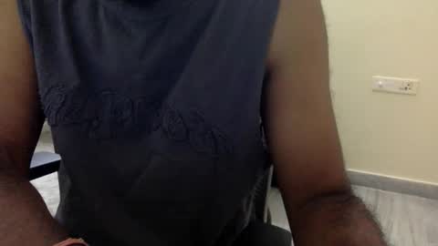 desisuckable online show from 06-01-26, 10:28
