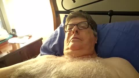 Desmon1958 online show from 02-08-26, 06:33