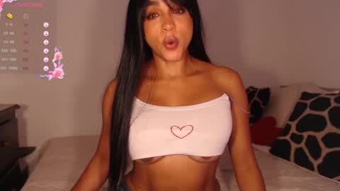 Snapshot of destinnemil chatting on 01-18-26, 03:16 Destinne Mill online show from 01-18-26, 03:16