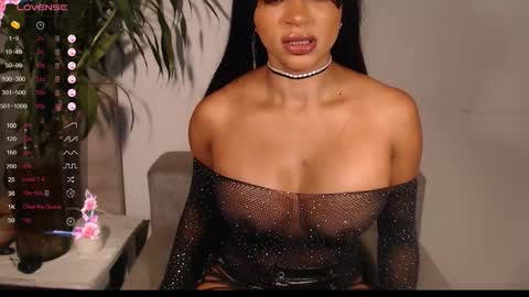 Snapshot of destinnemil chatting on 02-26-26, 12:04 Destinne Mill online show from 02-26-26, 12:04