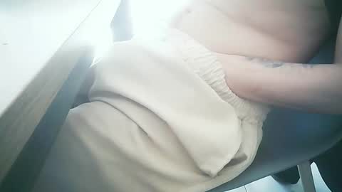 deuxamoureuxhot online show from 04-16-26, 01:45