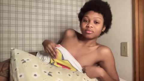 Snapshot of devinestar chatting on 02-10-26, 04:11 Devine Star online show from 02-10-26, 04:11