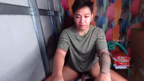 Snapshot of deymcum chatting on 05-01-26, 09:03 DeymCum online show from 05-01-26, 09:03