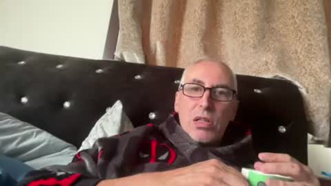 dfraserc online show from 06-11-26, 08:01