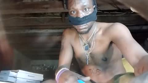 Marcus D-von Steel as the raunchy ass sniffer thrill me with your online show from 04-25-26, 08:39