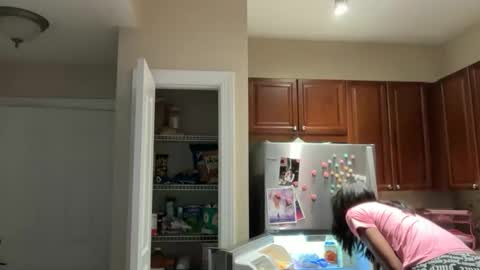 Dolly online show from 02-03-26, 06:40