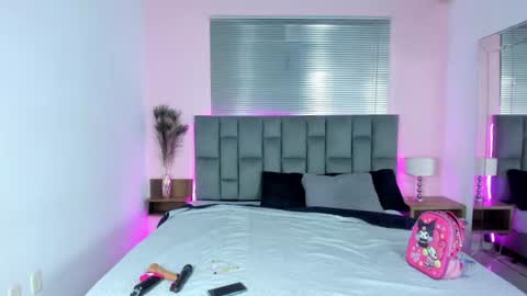 Snapshot of diamond_sweet0 chatting on 07-08-26, 02:05 Diamond online show from 07-08-26, 02:05