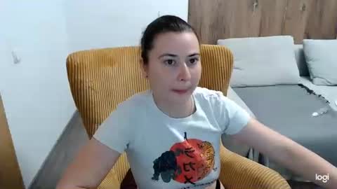 dianasmiey7 online show from 05-27-26, 09:39