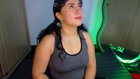 Snapshot of diane_1 chatting on 04-30-26, 11:27 DIANE online show from 04-30-26, 11:27