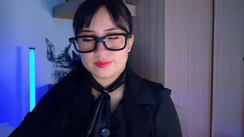 Snapshot of diane_1 chatting on 05-11-26, 11:16 DIANE online show from 05-11-26, 11:16