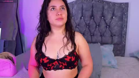 Snapshot of diane_1 chatting on 07-10-26, 11:57 DIANE online show from 07-10-26, 11:57