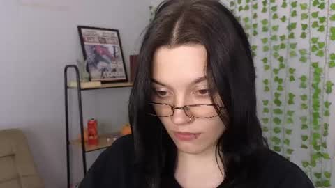 Eva online show from 06-14-26, 08:44