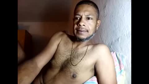 diannemurugan1 online show from 05-18-26, 02:18