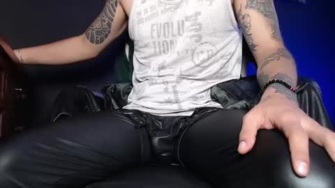 DICAPRIO online show from 02-06-26, 06:00