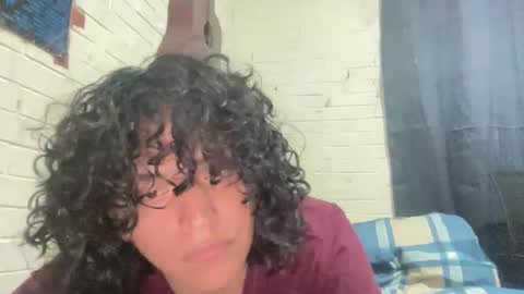 Snapshot of dieciochocentimetross chatting on 05-29-26, 11:25 dieciochocentimetross online show from 05-29-26, 11:25