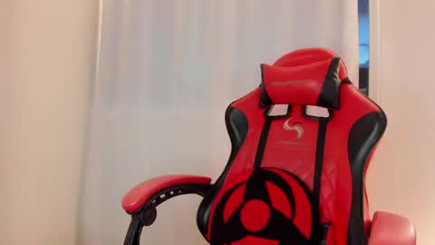 Diego lat online show from 04-19-26, 11:18